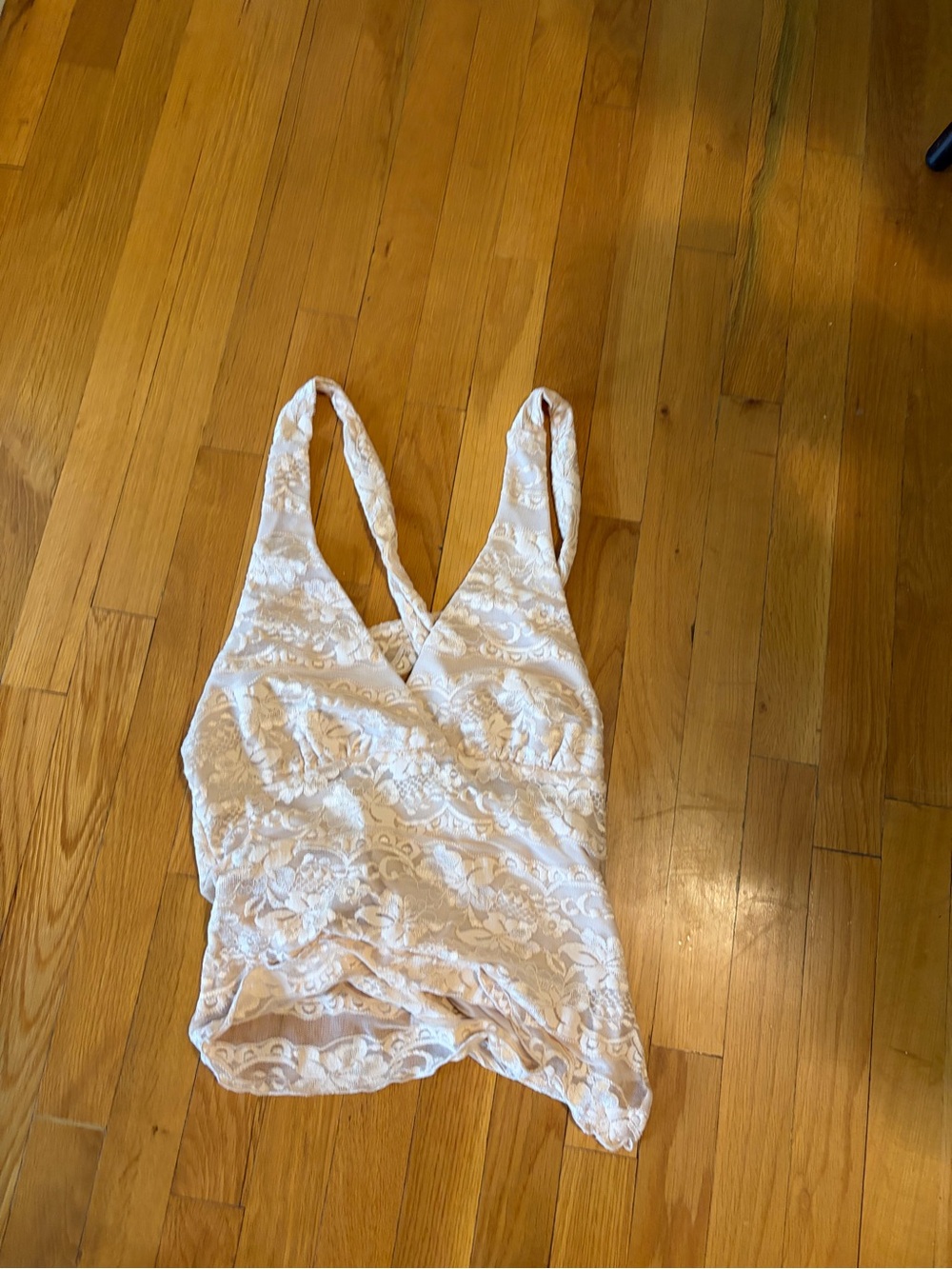 White House Black Market Lace V-Neck Women’s Tank Top